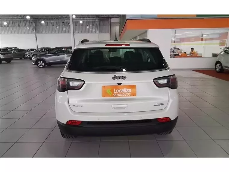 Jeep Compass Branco 14