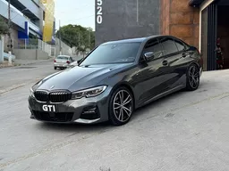 BMW 320i