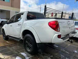 Mitsubishi L200 Triton