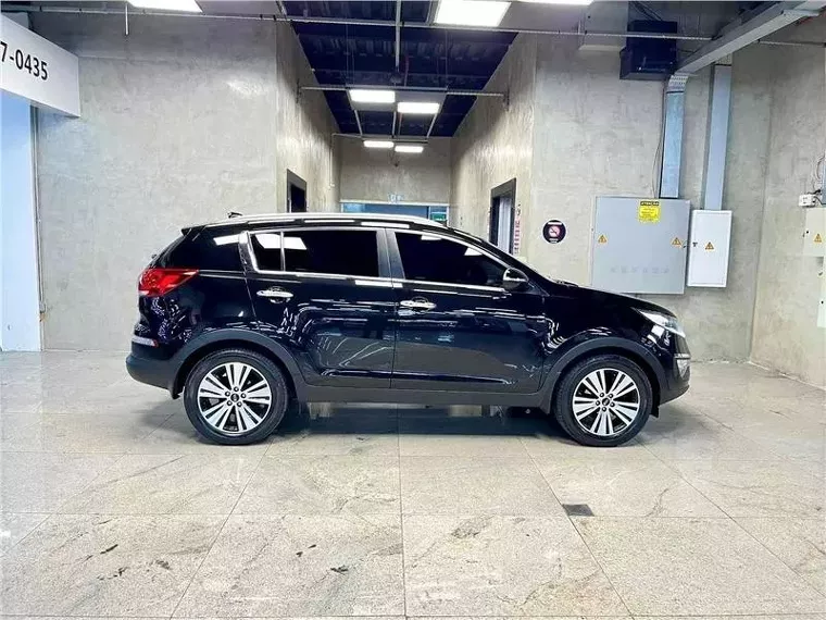 KIA Sportage Preto 12