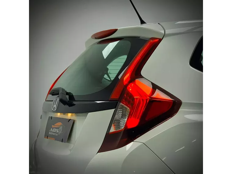 Honda FIT Branco 16