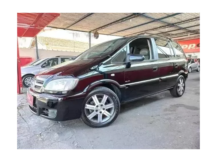 Chevrolet Zafira Preto 4