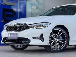 BMW 320i