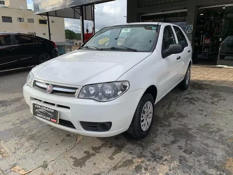 Fiat Palio Branco 10