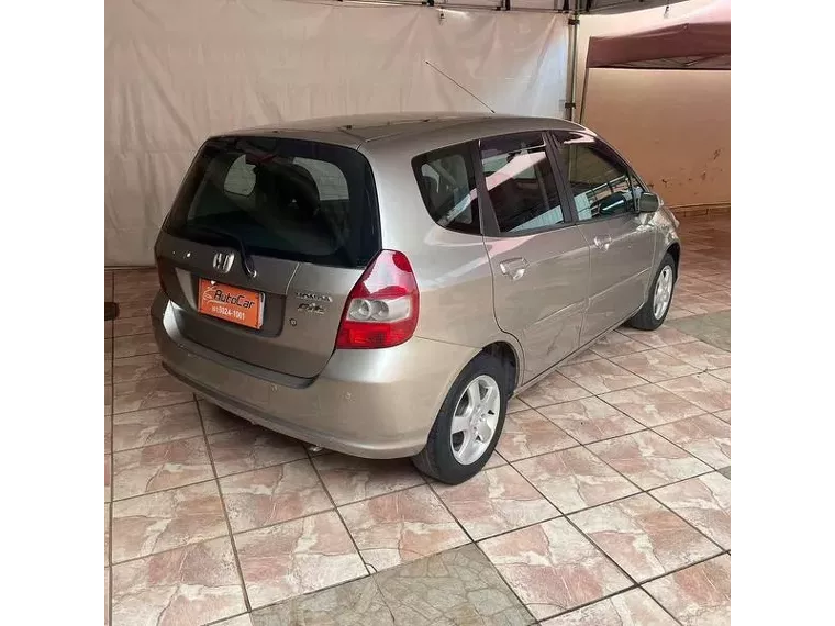 Honda FIT Dourado 9