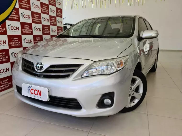 Toyota Corolla Prata 7