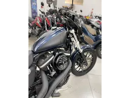 Harley-Davidson Sportster 883