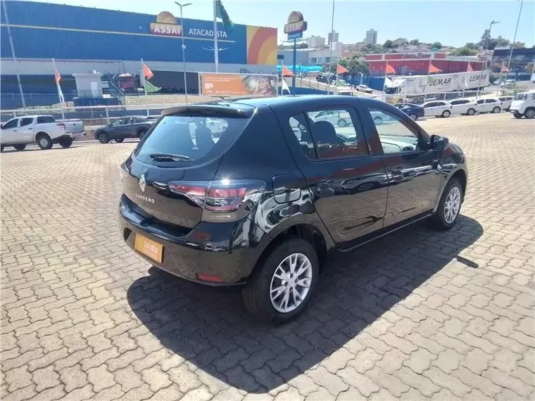 Renault Sandero Preto 6