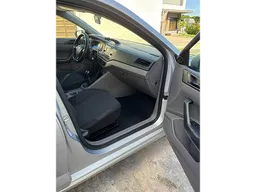 Volkswagen Polo Hatch