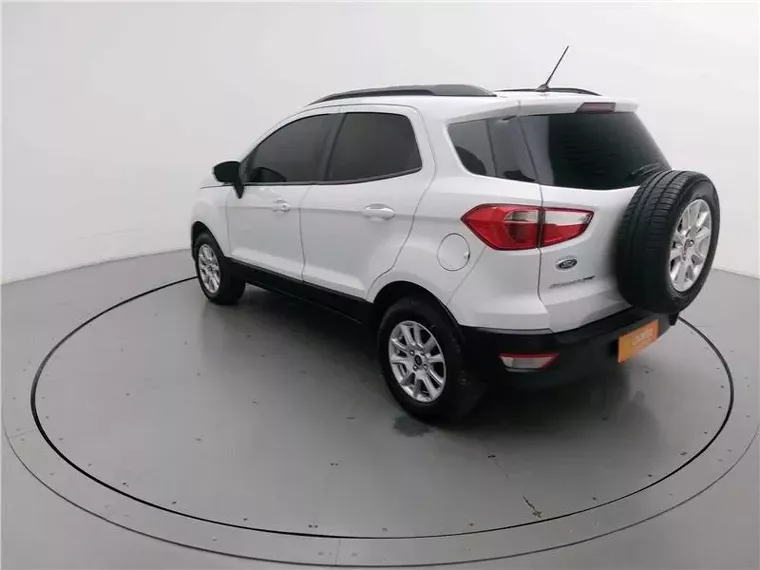 Ford Ecosport Branco 7