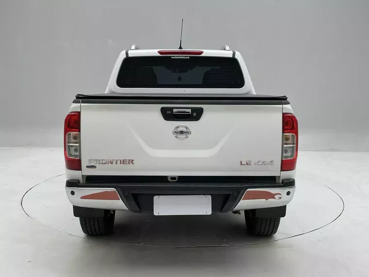 Nissan Frontier Branco 9