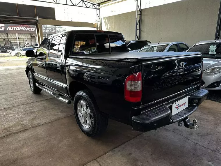 Chevrolet S10 Preto 3