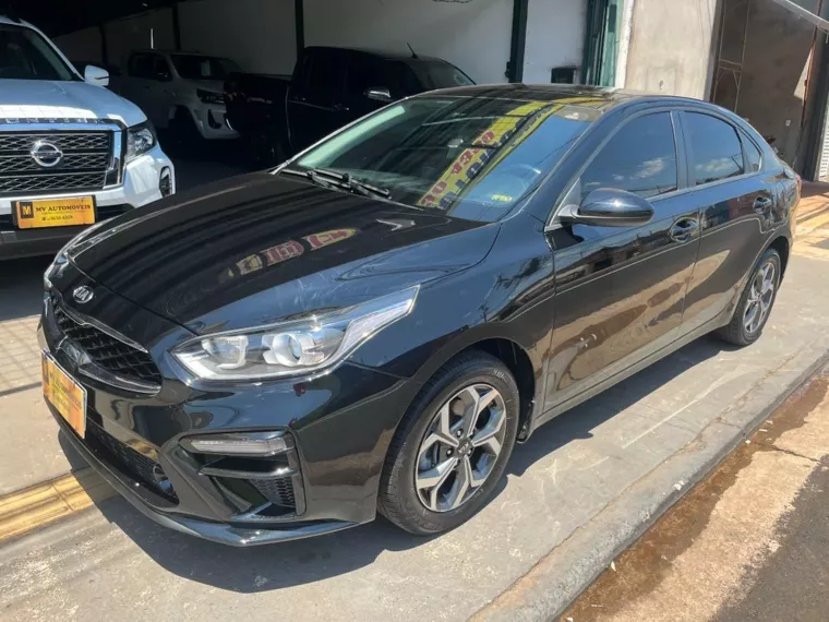 KIA Cerato Preto 1