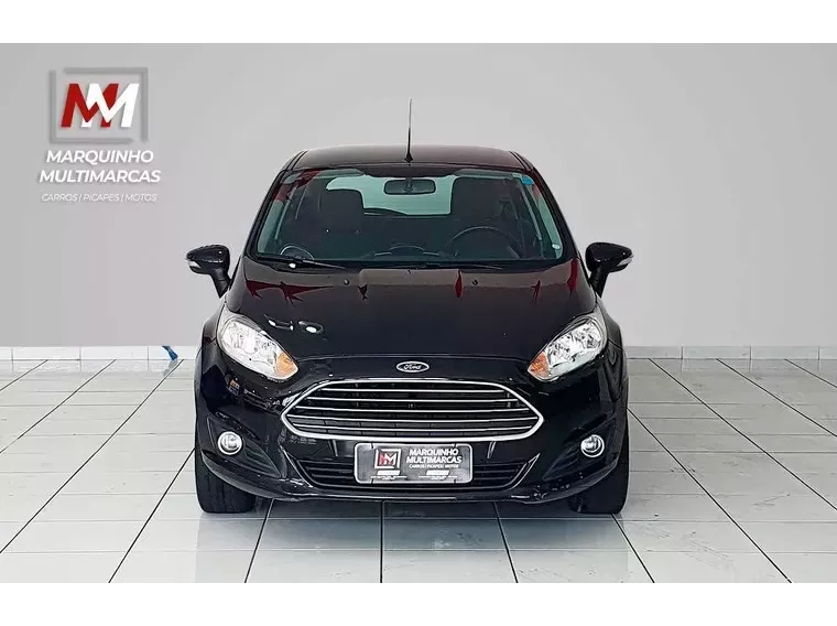 Ford Fiesta Preto 3