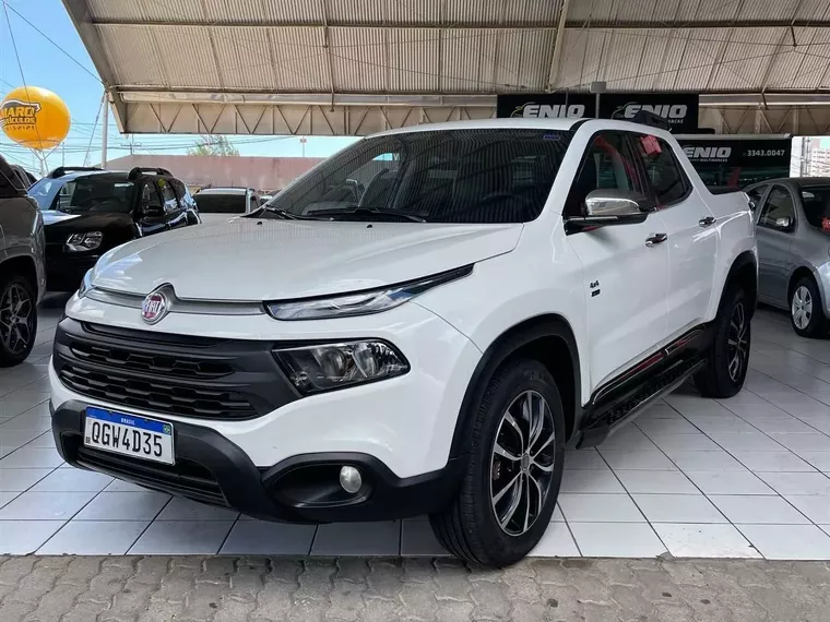 Fiat Toro Branco 4