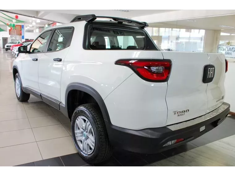 Fiat Toro Branco 2