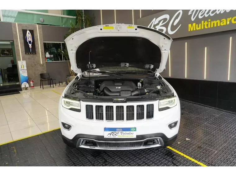 Jeep Grand Cherokee Branco 18