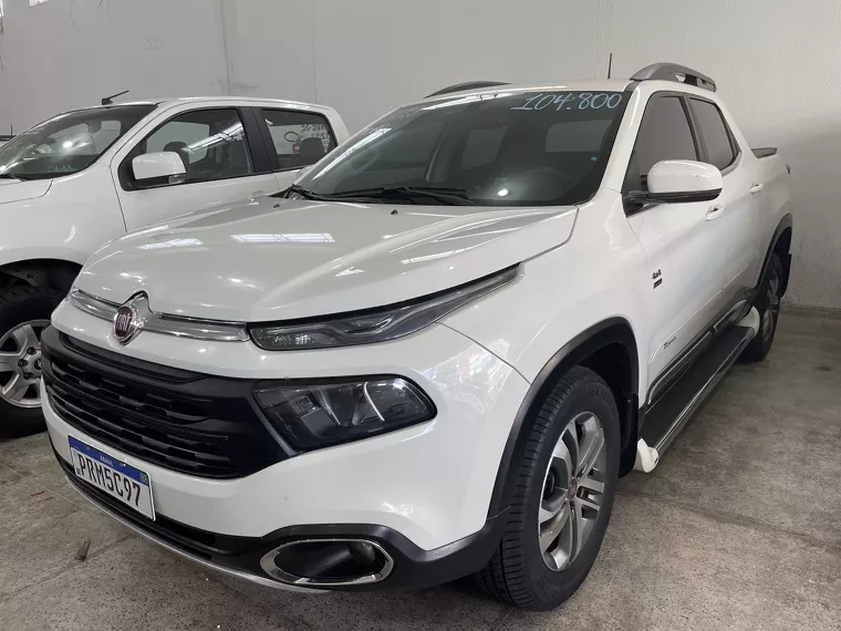 Fiat Toro Branco 1