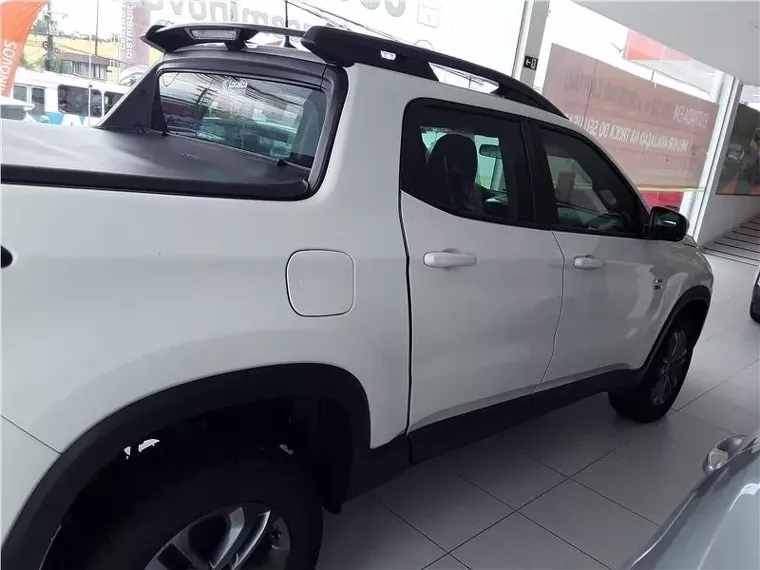 Fiat Toro Branco 6