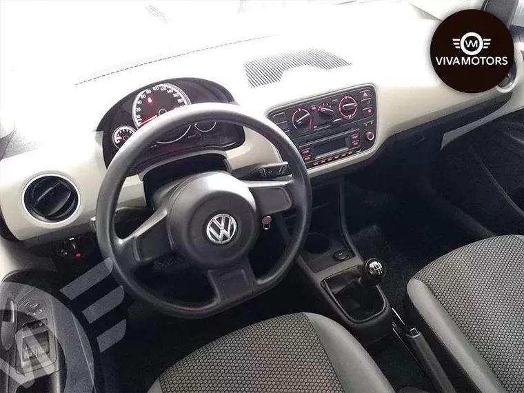 Volkswagen UP Branco 4