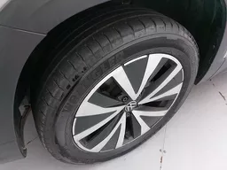 Volkswagen Taos