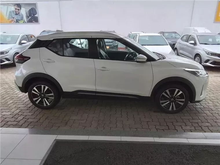 Nissan Kicks Branco 5