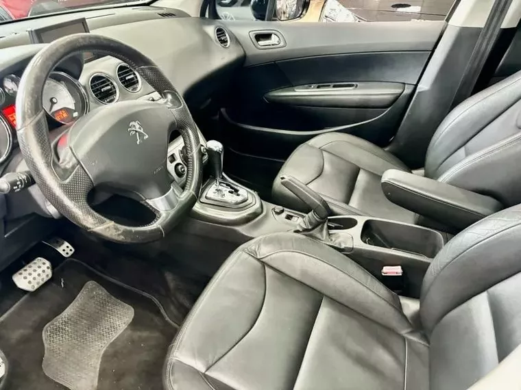 Peugeot 308 Branco 11