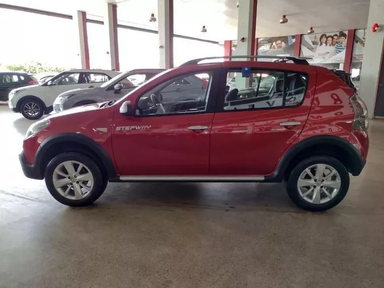 Renault Sandero Vermelho 4