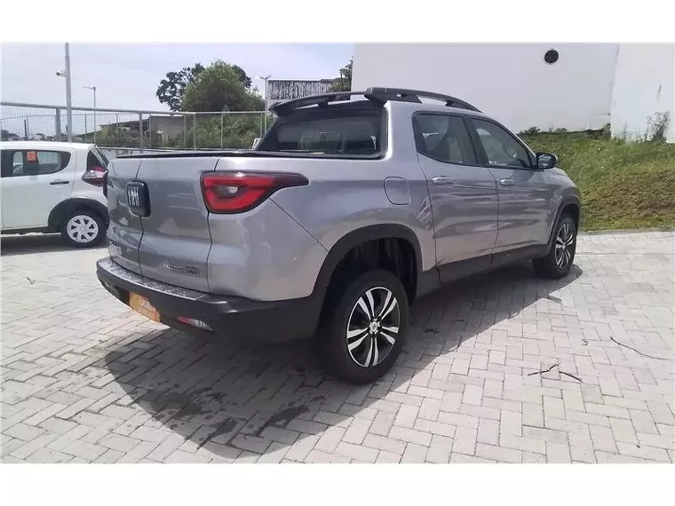 Fiat Toro Prata 5