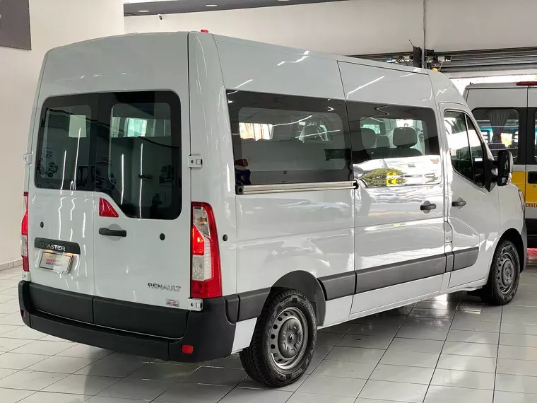 Renault Master Branco 5