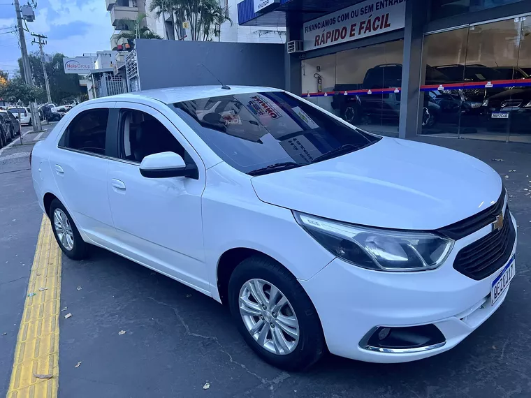 Chevrolet Cobalt Branco 7