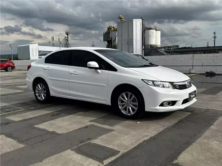 Honda Civic Branco 11