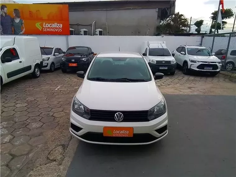 Volkswagen Voyage Branco 1