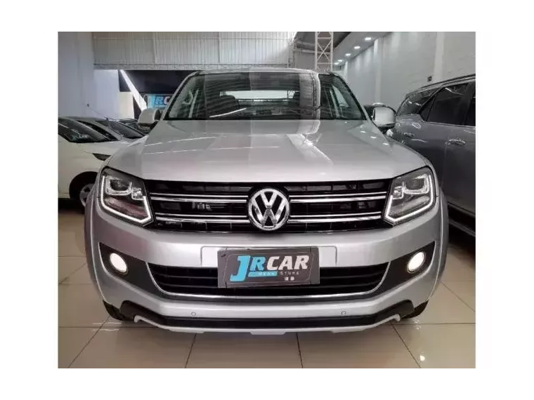 Volkswagen Amarok Prata 6