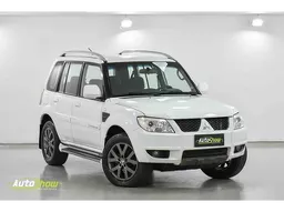 Mitsubishi Pajero TR4