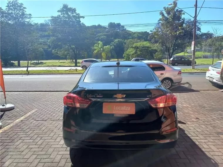 Chevrolet Cruze Preto 3