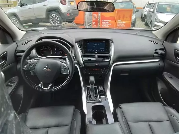 Mitsubishi Eclipse Cross Cinza 4