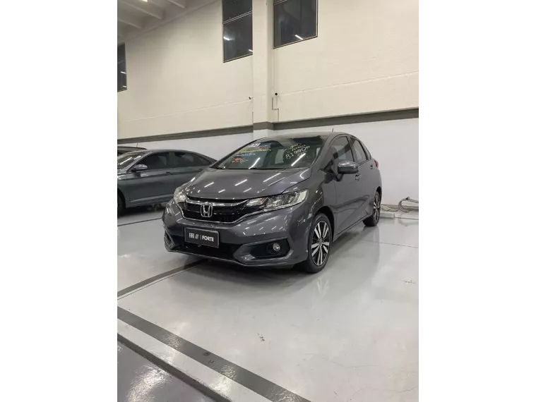 Honda FIT Cinza 1