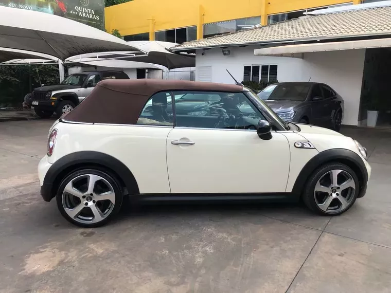 Mini Countryman Branco 7