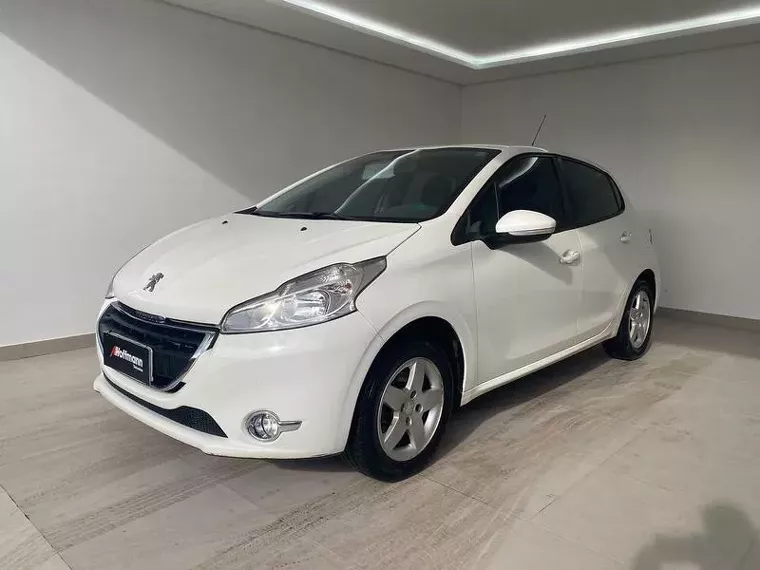 Peugeot 208 Branco 1