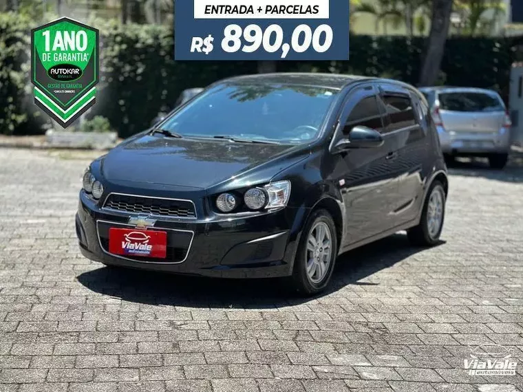 Chevrolet Sonic Preto 9