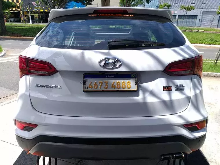 Hyundai Santa Fé Branco 3