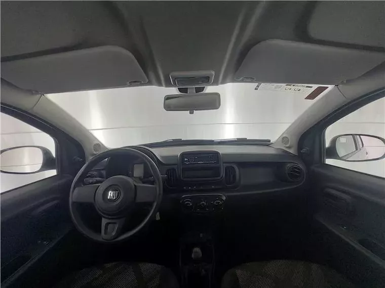 Fiat Mobi Prata 5