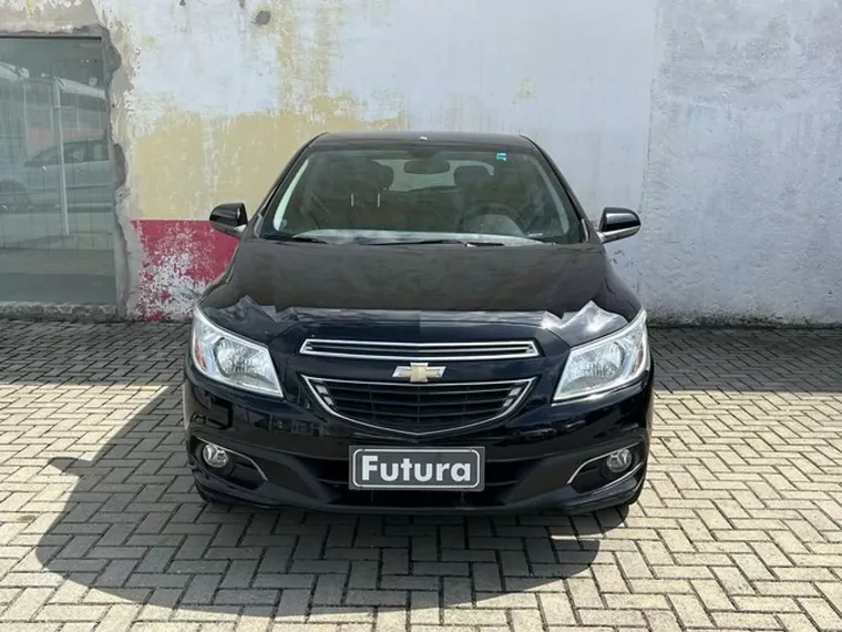 Chevrolet Onix Preto 14