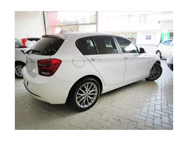 BMW 120i Branco 3