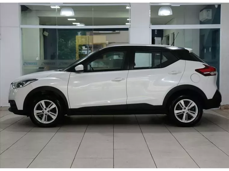 Nissan Kicks Branco 4