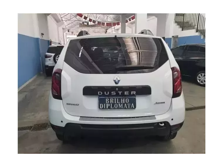 Renault Duster Branco 1