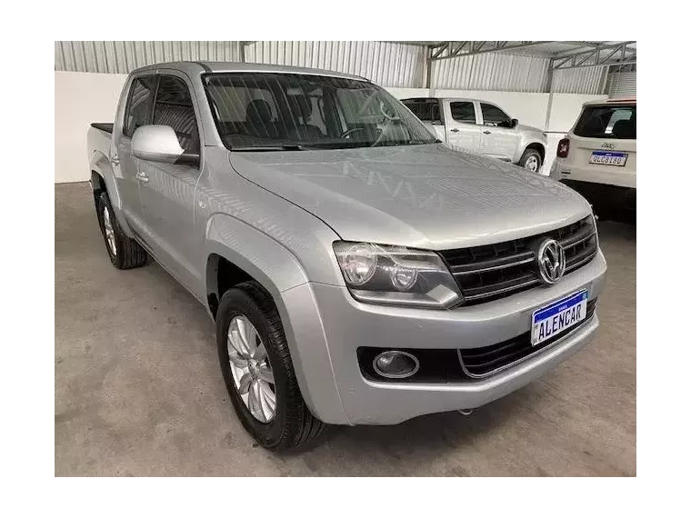 Volkswagen Amarok Prata 6