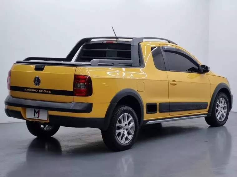 Volkswagen Saveiro Amarelo 10