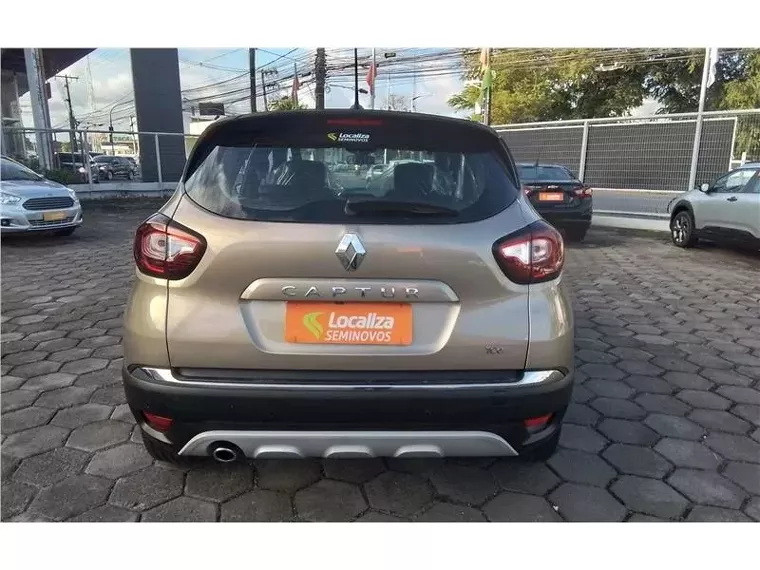 Renault Captur Bronze 6